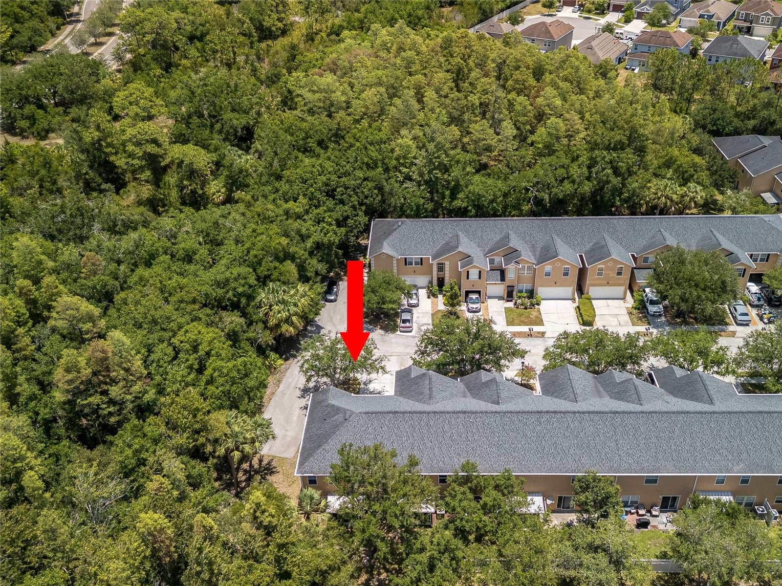 EMERALD POINTE TWNHM - Residential Lease