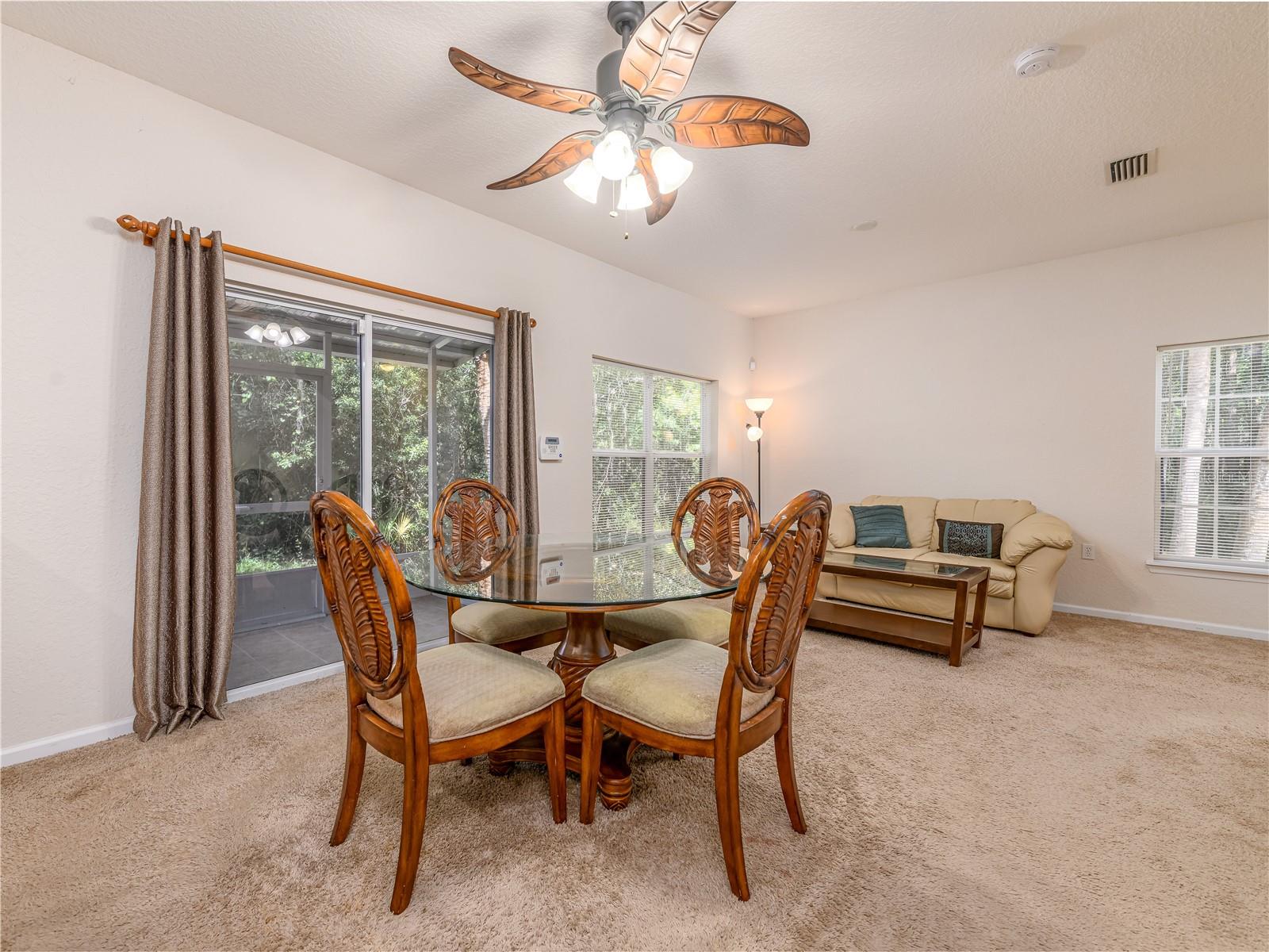 EMERALD POINTE TWNHM - Residential Lease