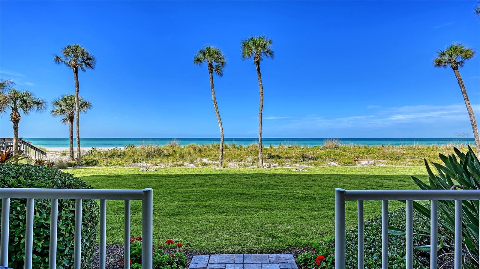 TIFFANY PLAZA - Residential