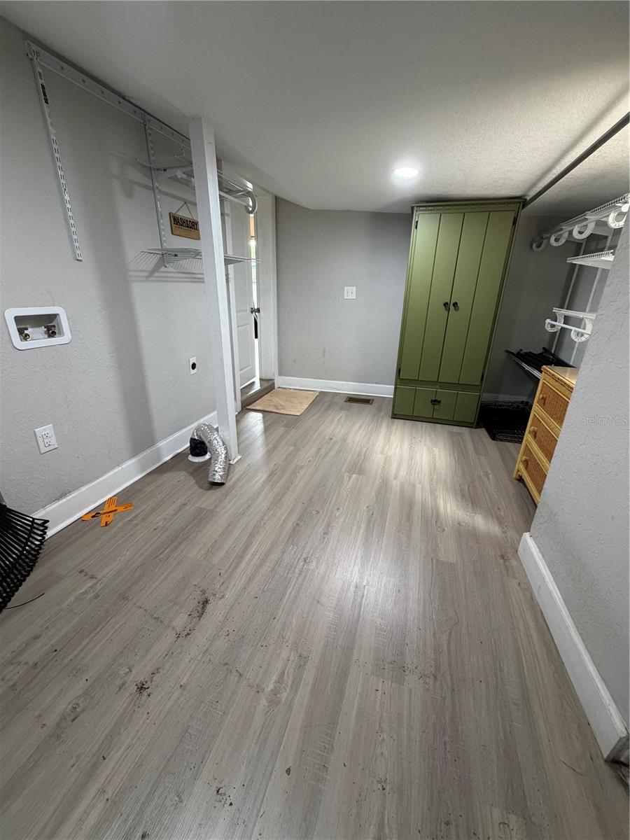 TWIN LAKE PARK RESUB - Residential