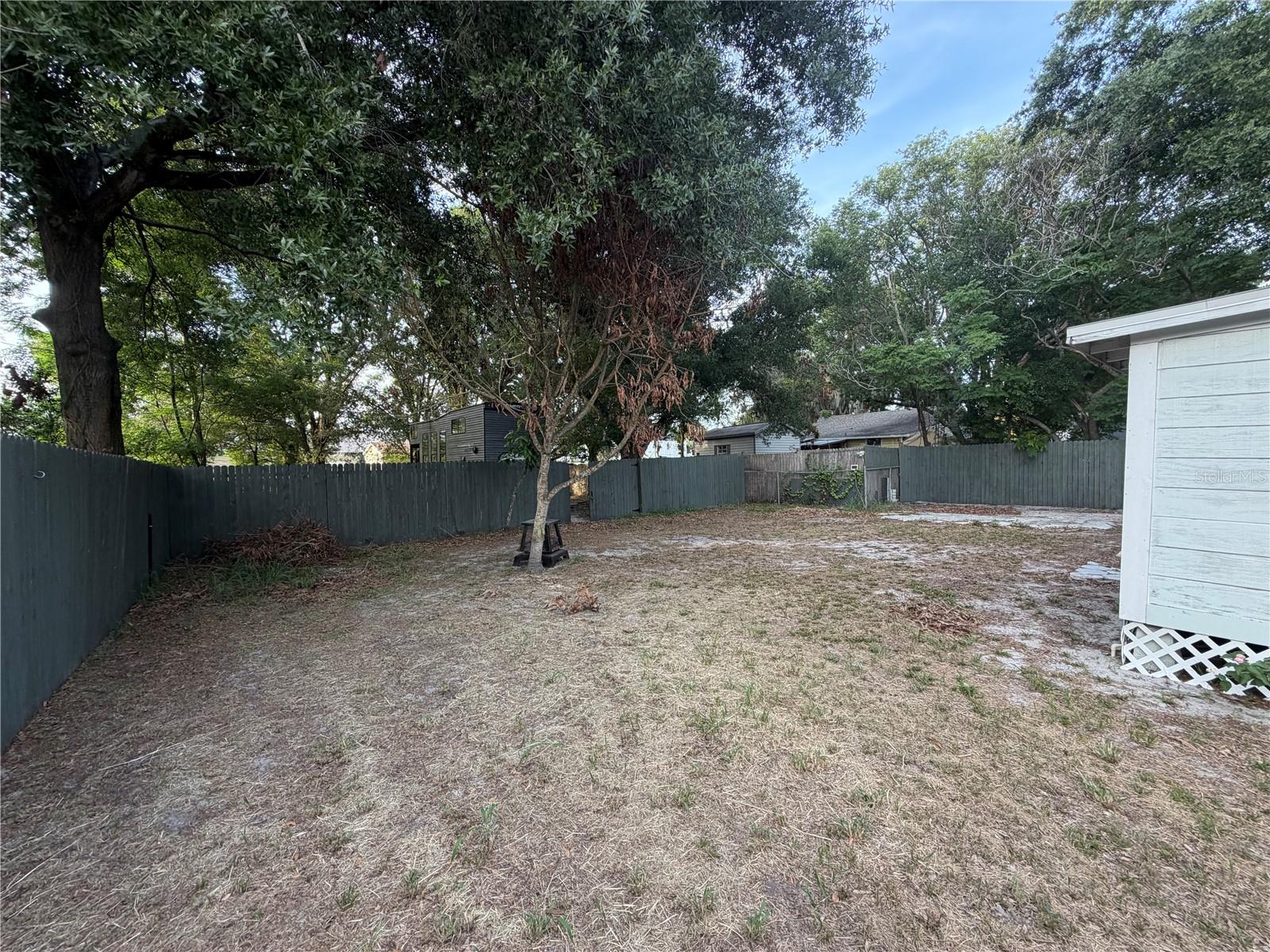 TWIN LAKE PARK RESUB - Residential