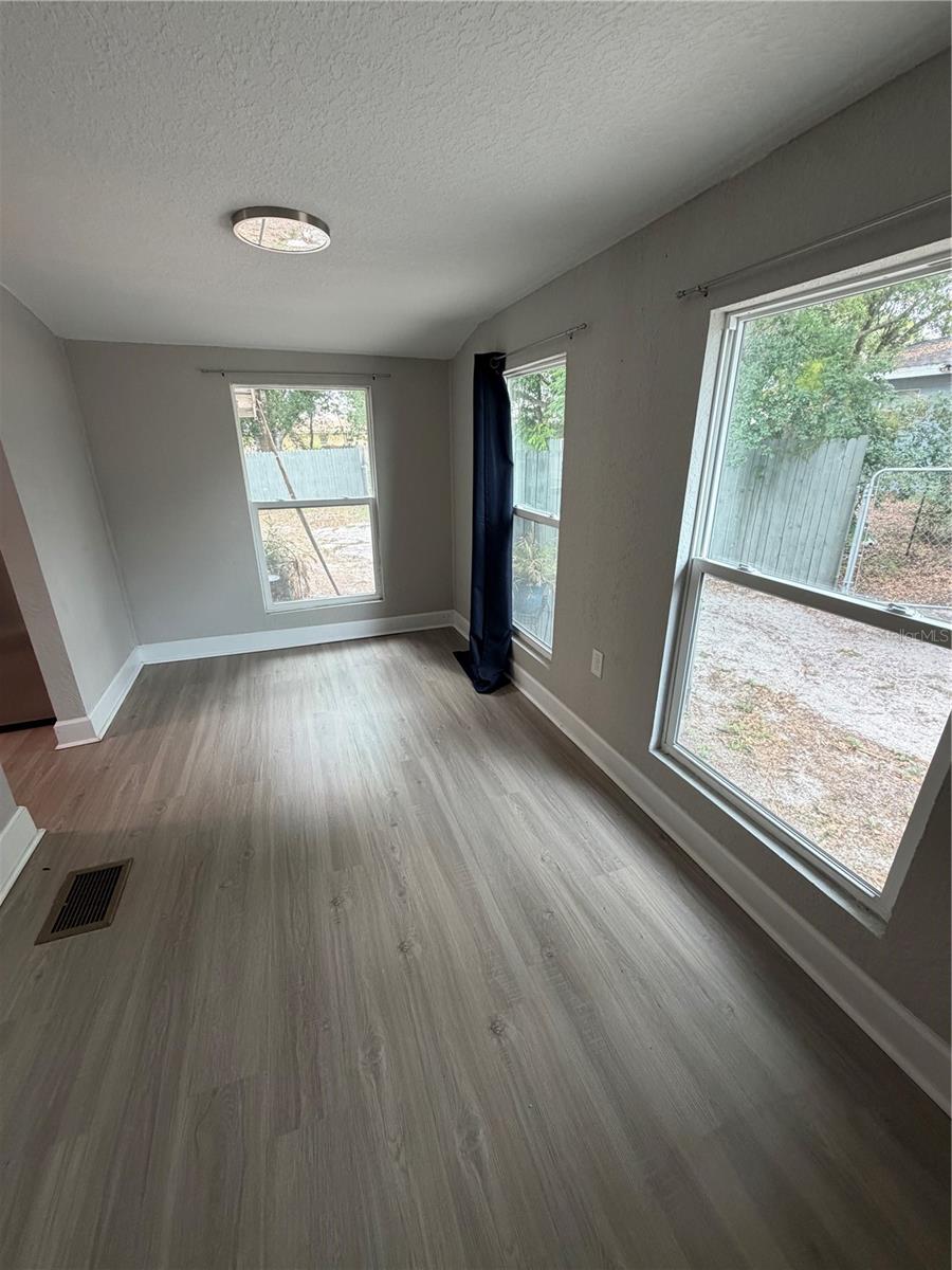TWIN LAKE PARK RESUB - Residential