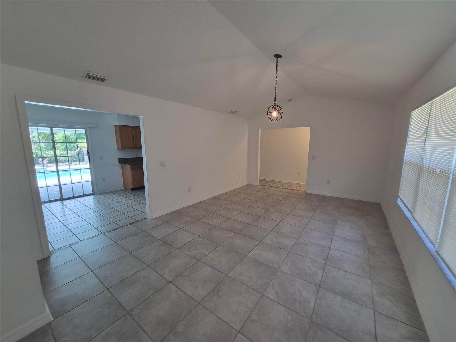 SILVER SPGS SHORES - Residential