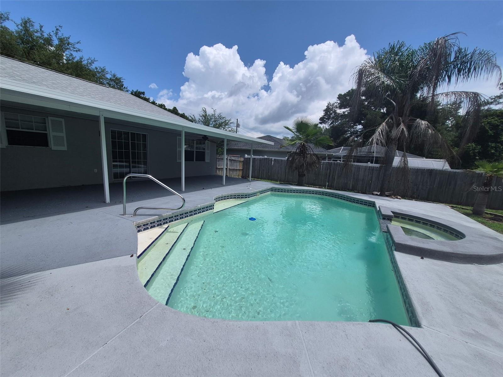 SILVER SPGS SHORES - Residential