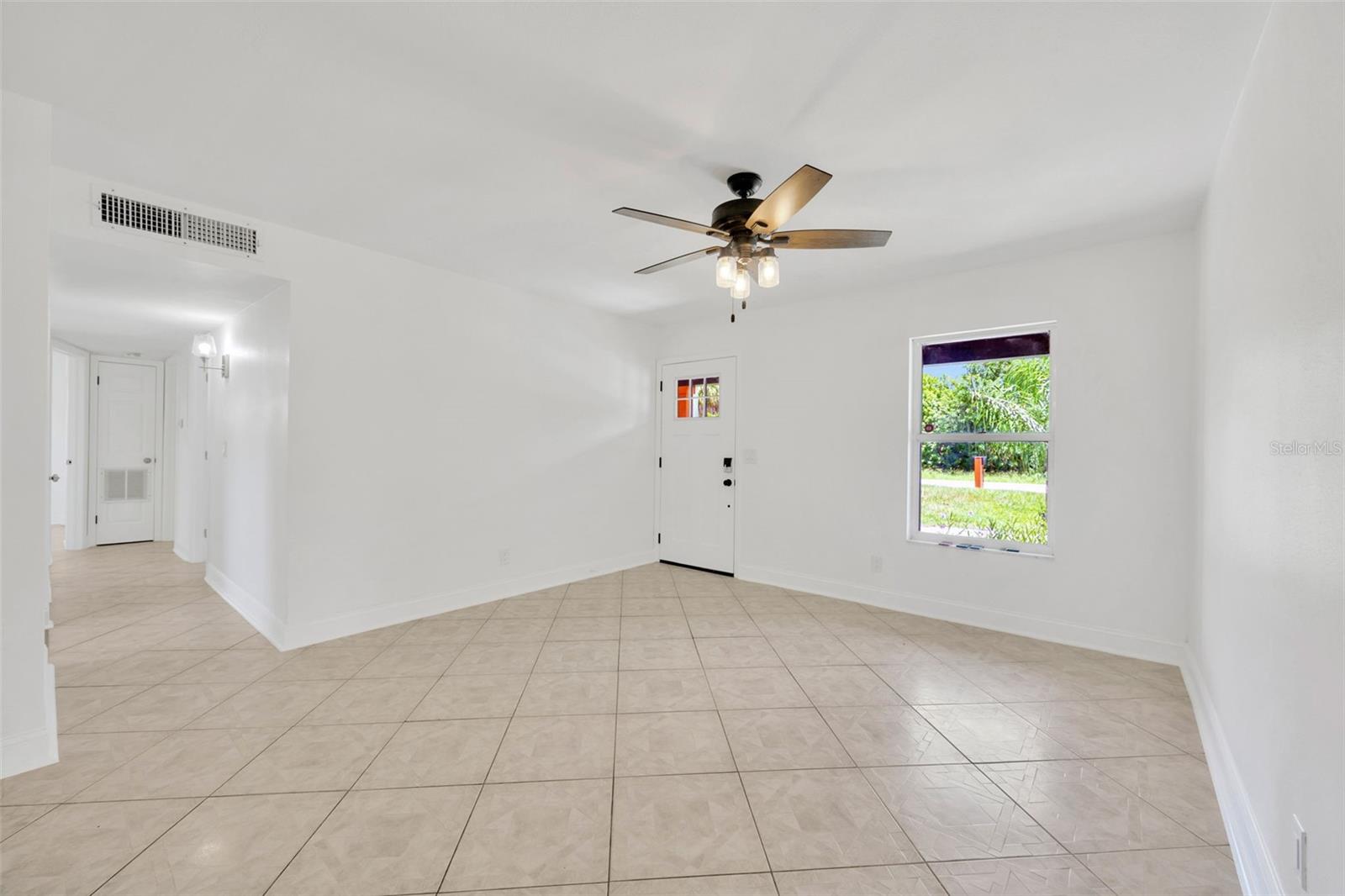 ALAFIA SHORES SUB 1ST - Residential