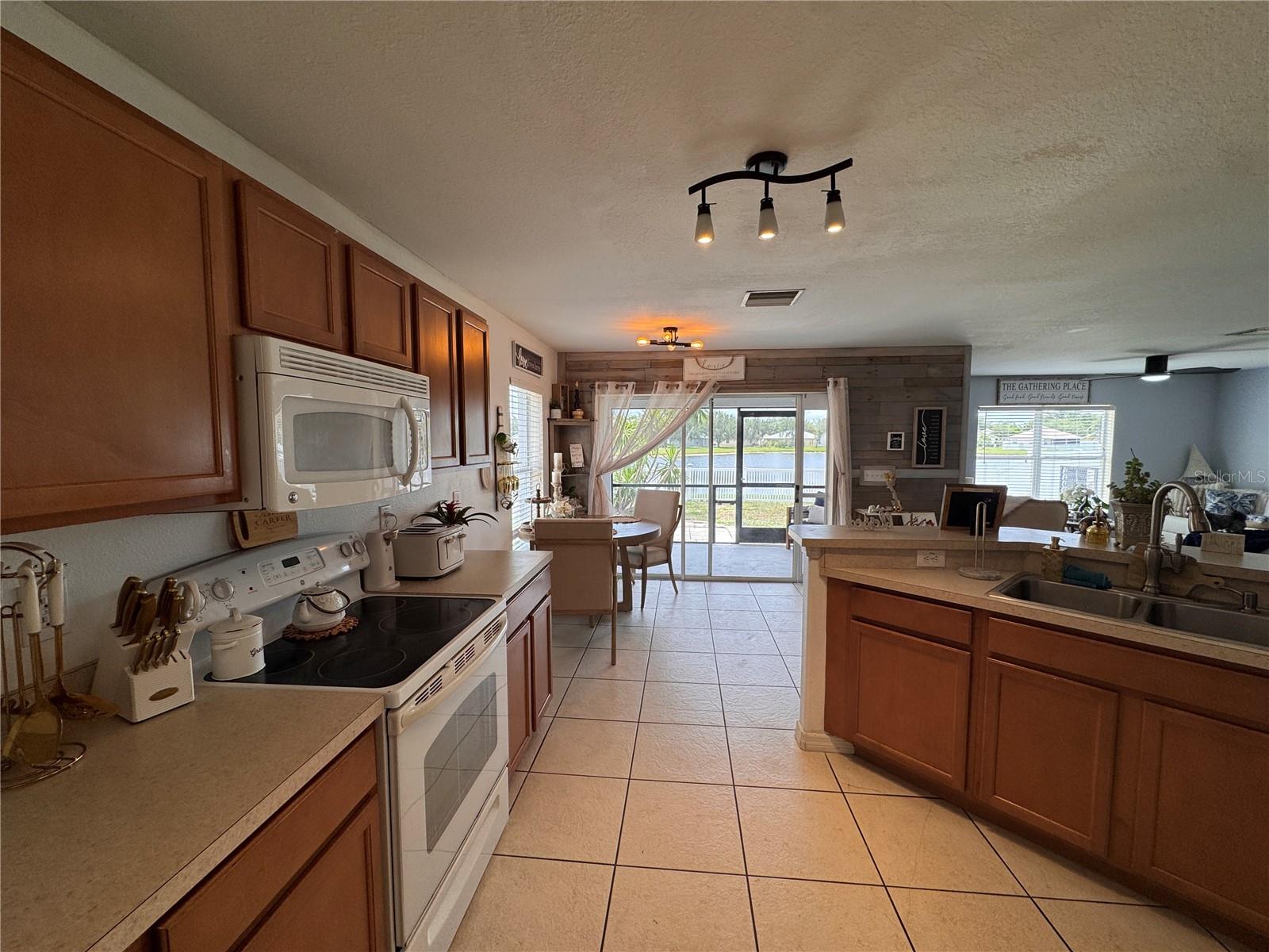 RIVER BEND PH 3B - Residential Lease