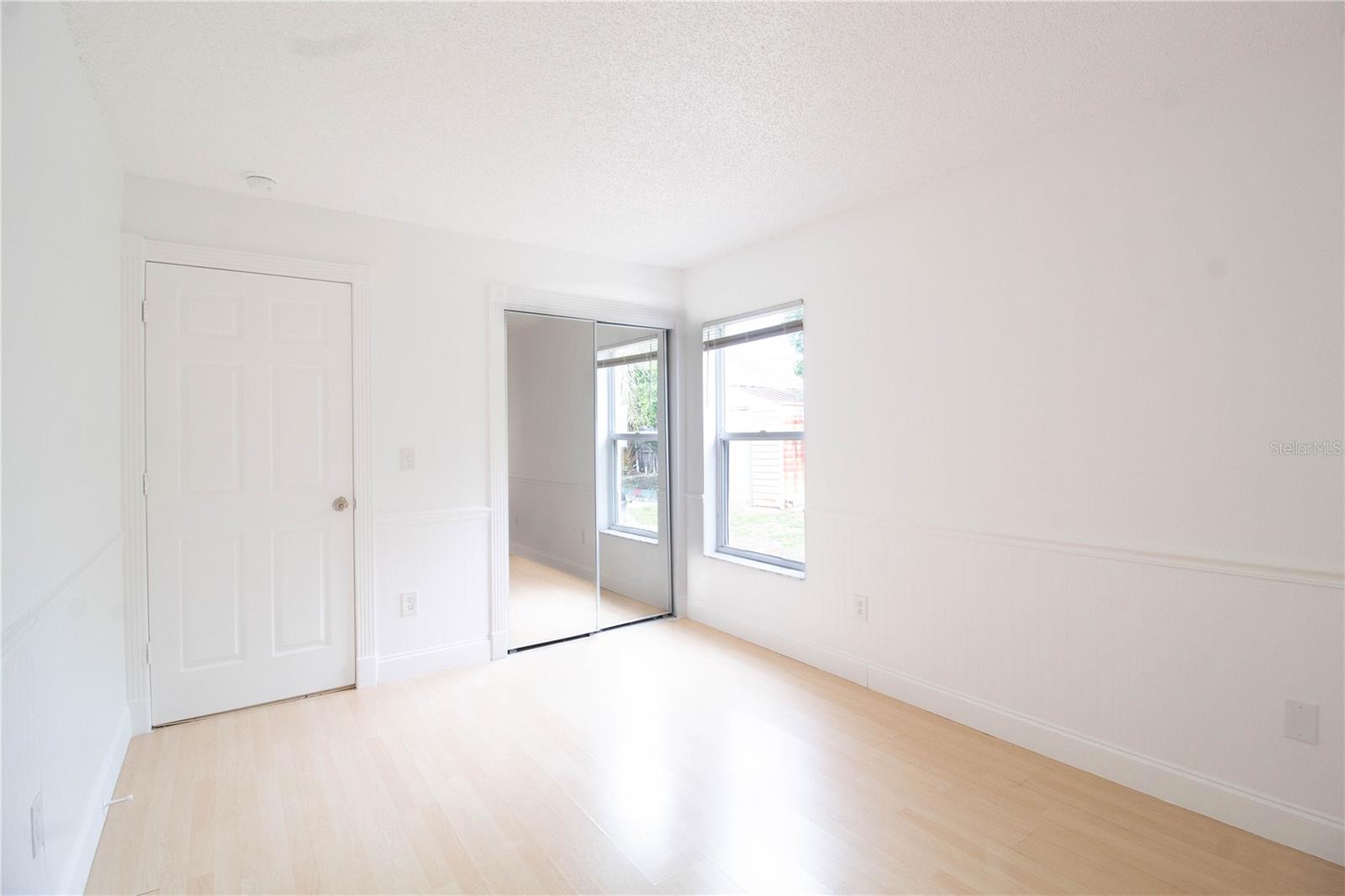 LINDFIELDS UNIT 04 - Residential Lease