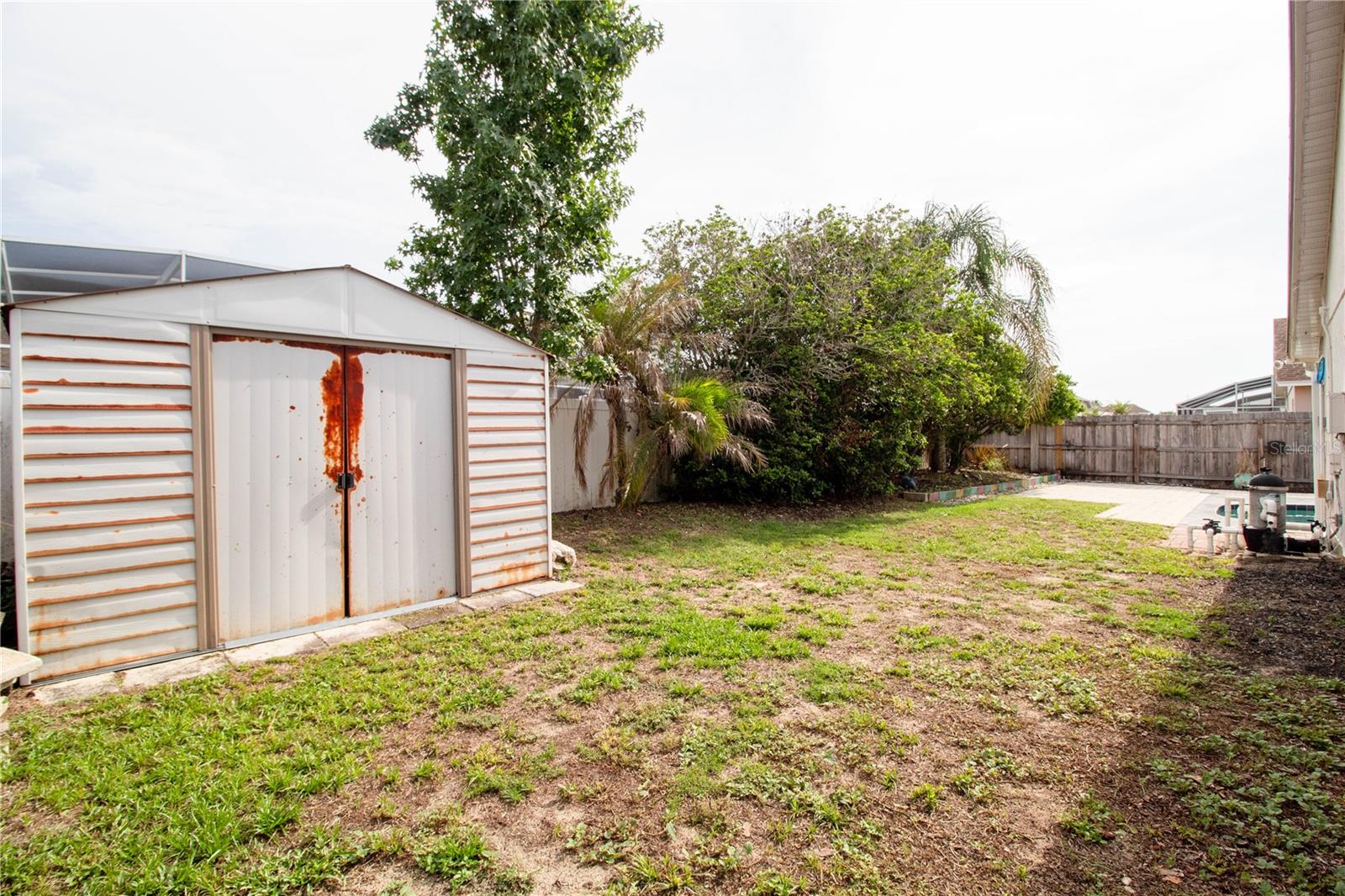 LINDFIELDS UNIT 04 - Residential Lease