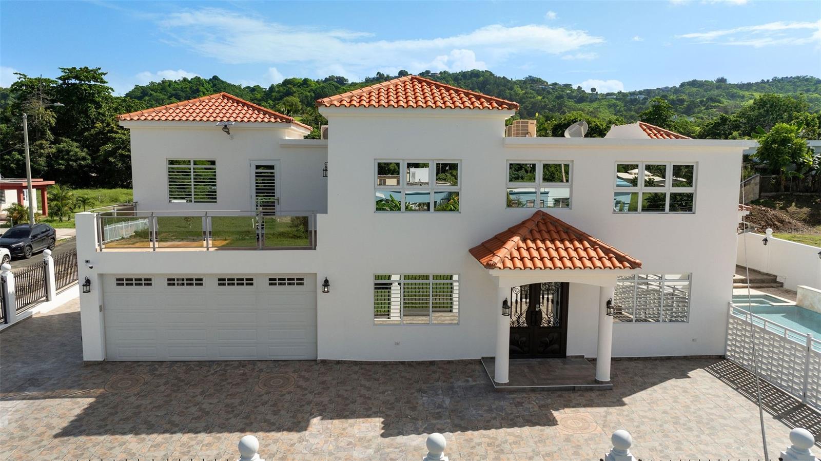 CARR 411 KM 0.3 SECTOR RUIZ BO. CALVACHE, RINCON - Residential