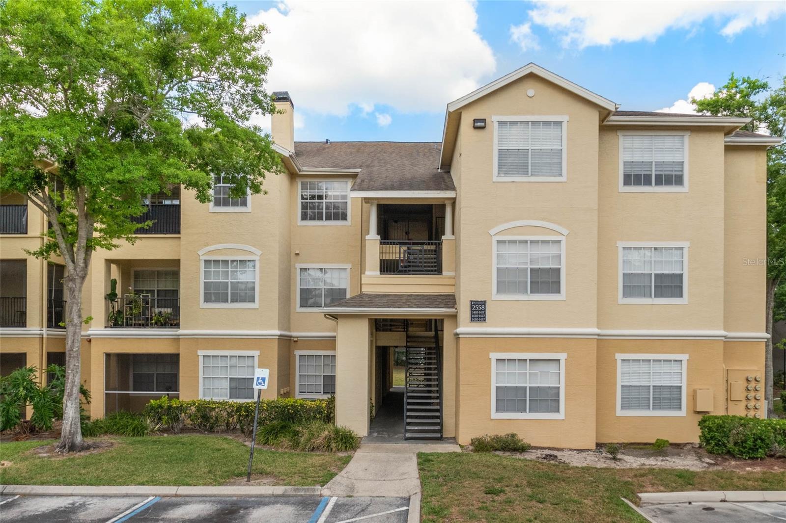 Live the perfect Florida lifestyle! Beautiful condo located in the EXCLUSIVE GATED COMMUNITY in the heart of Metrowest. This property features a large living room with a fireplace, an inside laundry room, a renovated bathroom, a spacious walk-in closet, and a large and private balcony. NEW range and range hood, NEW dishwasher, new flooring in the laundry room and bathroom. Amenities include a LARGE RESORT STYLE pool & spa, Fitness Center, clubhouse with Wi-Fi, pool tables, sand volleyball courts, playground, business center, and 24 hour on-property security.  Centrally located, this community is surrounded by restaurants, supermarkets, and essential services. Very close to Millenia Mall, Universal Studios, and Valencia College. Easy access to highways and all major roads to Downtown, Airport, Theme Parks, etc.