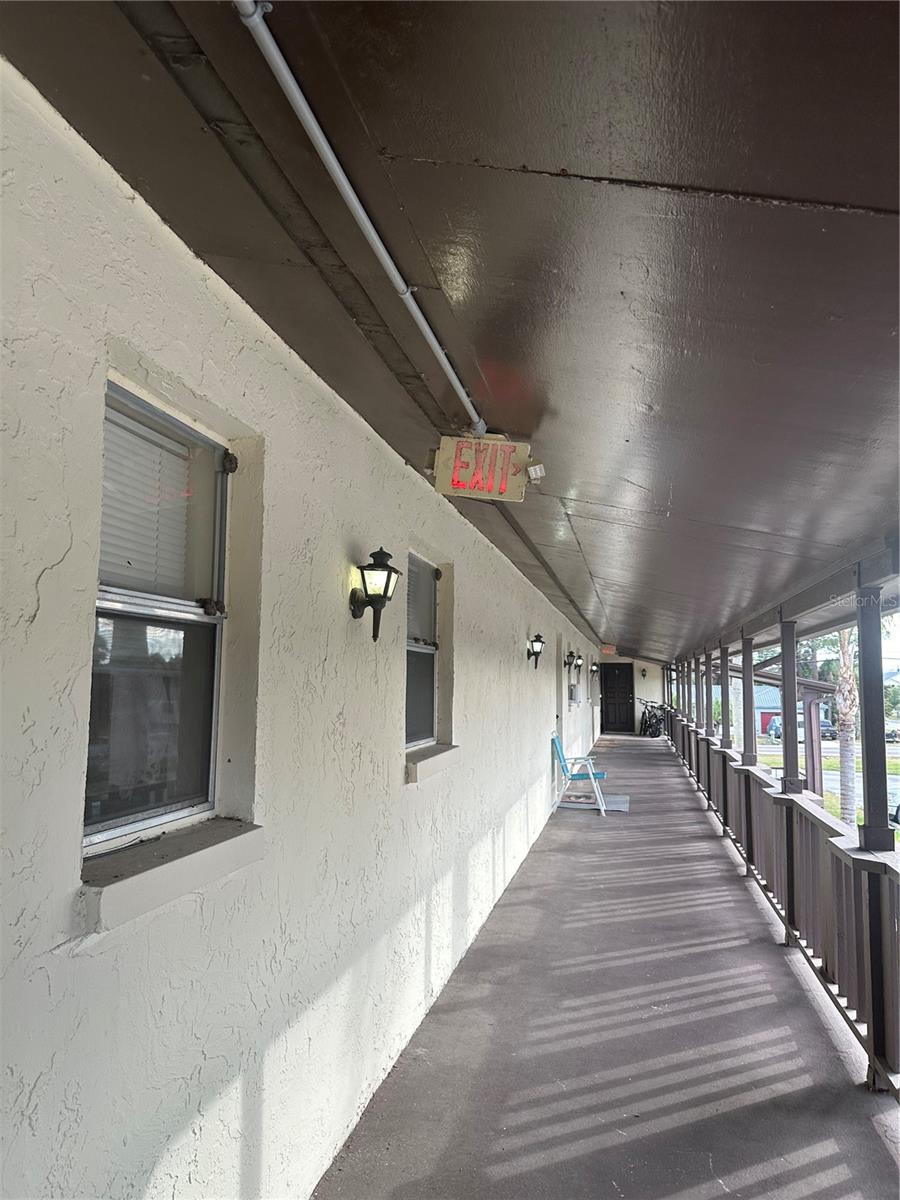 ROYAL RICHEY VILLAGE CONDO 01 - Residential