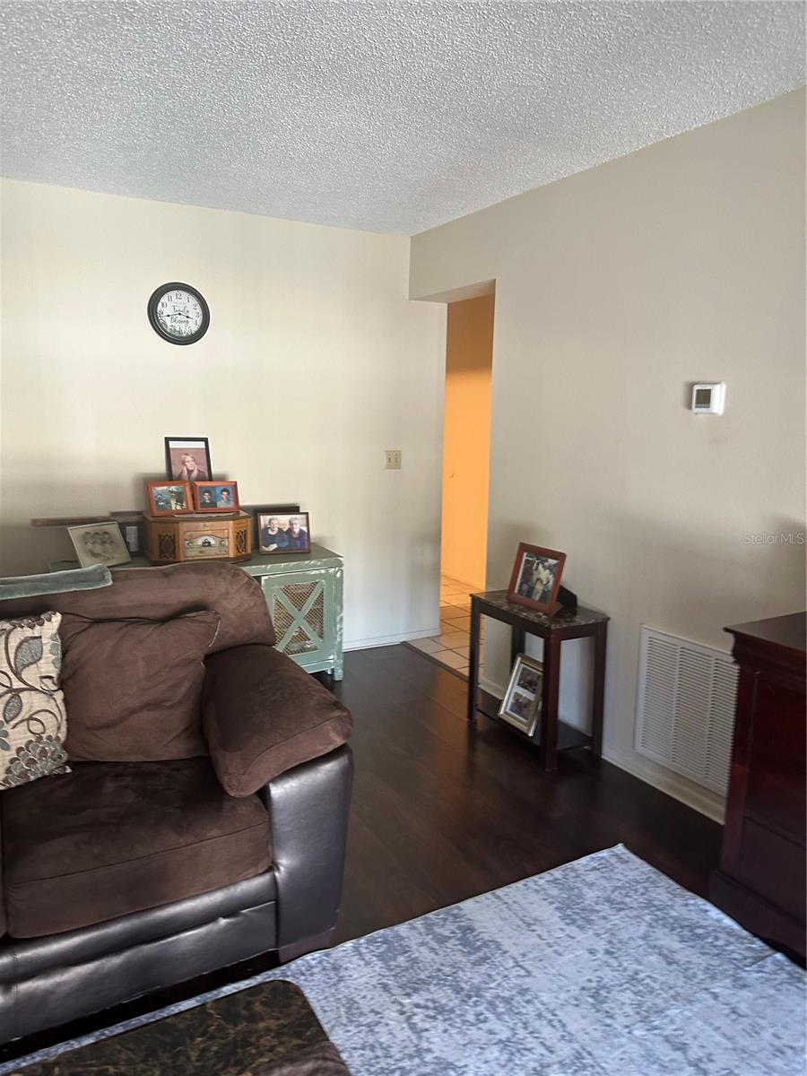 ROYAL RICHEY VILLAGE CONDO 01 - Residential