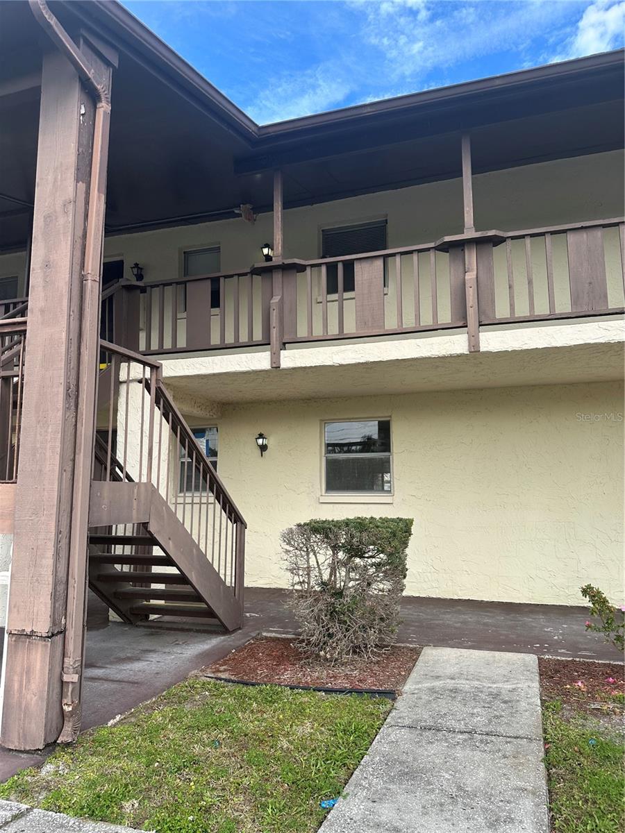 ROYAL RICHEY VILLAGE CONDO 01 - Residential