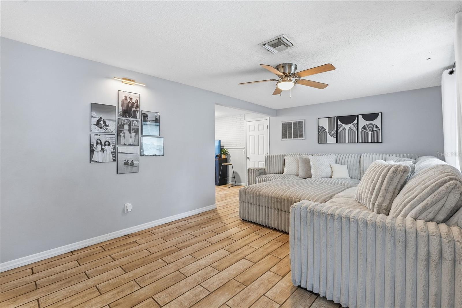 BEACON SQUARE - Residential