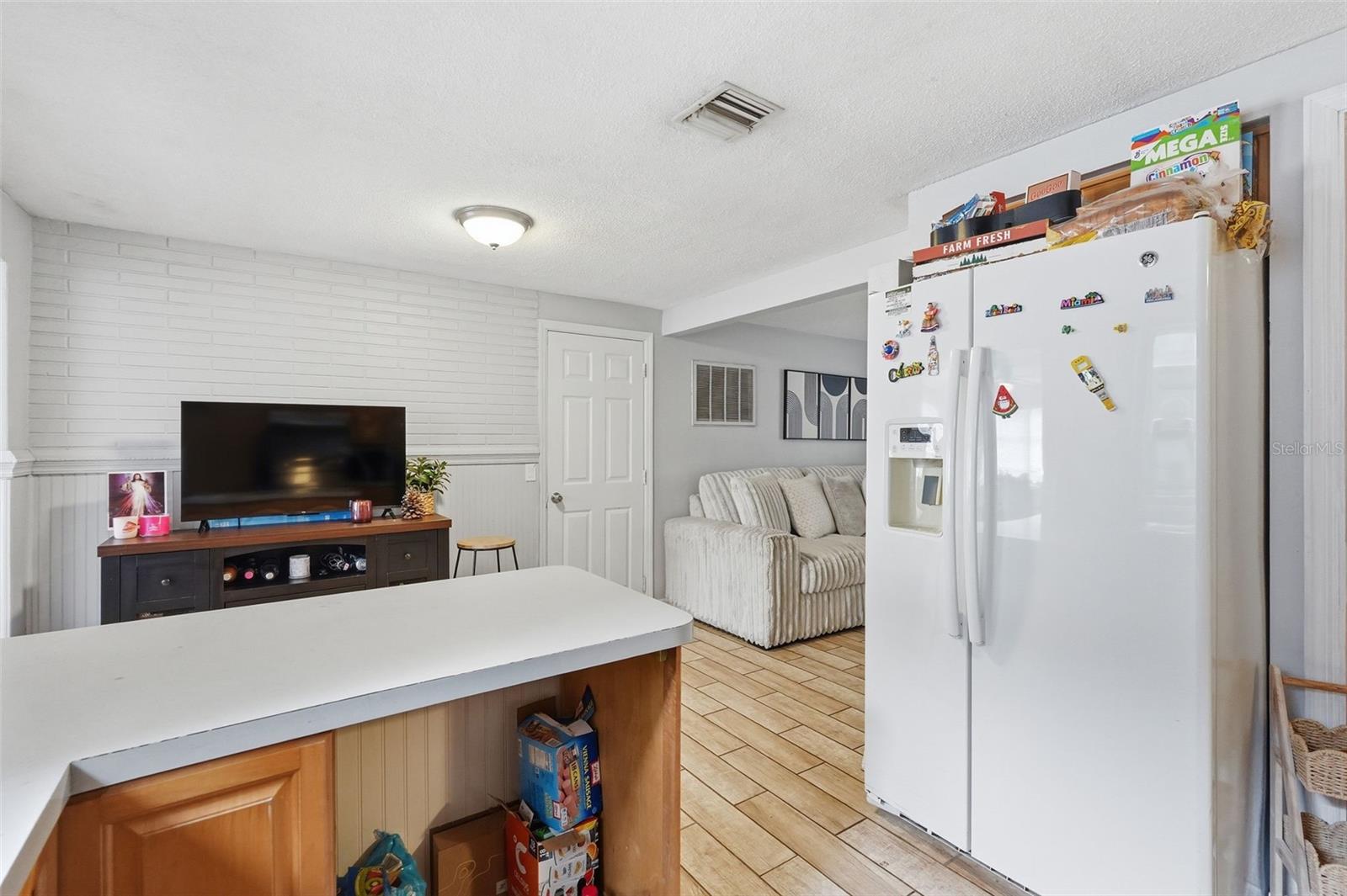 BEACON SQUARE - Residential
