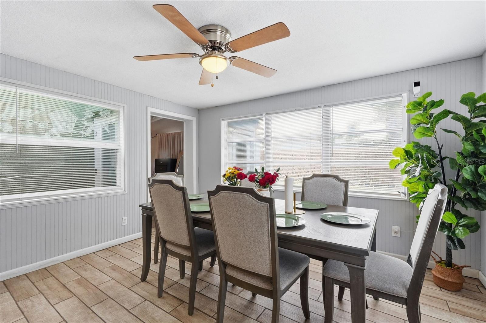 BEACON SQUARE - Residential