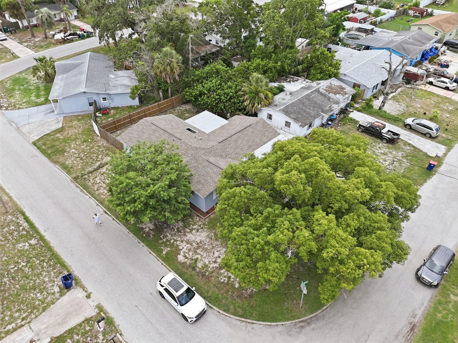 BEACON SQUARE - Residential