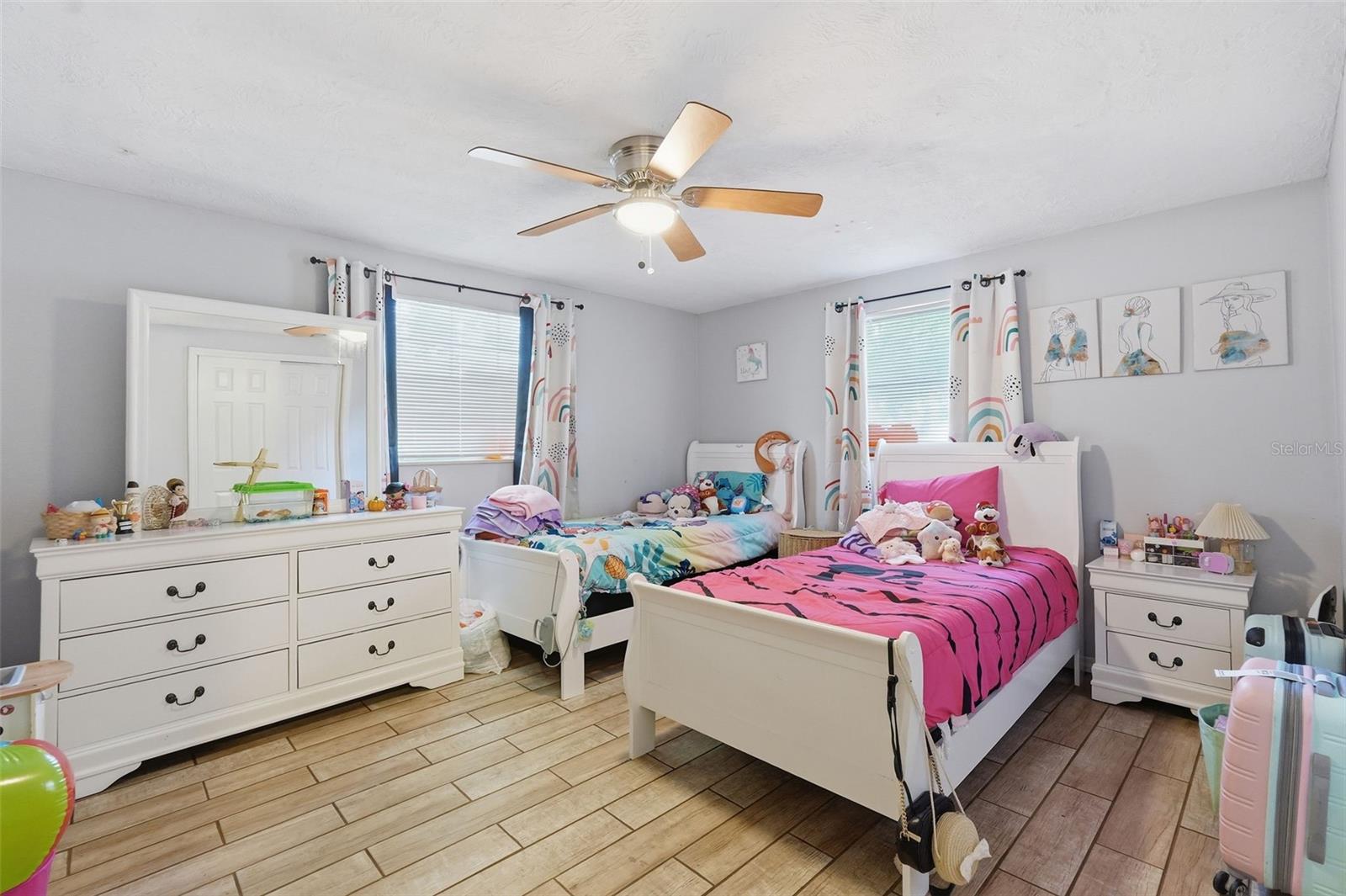 BEACON SQUARE - Residential