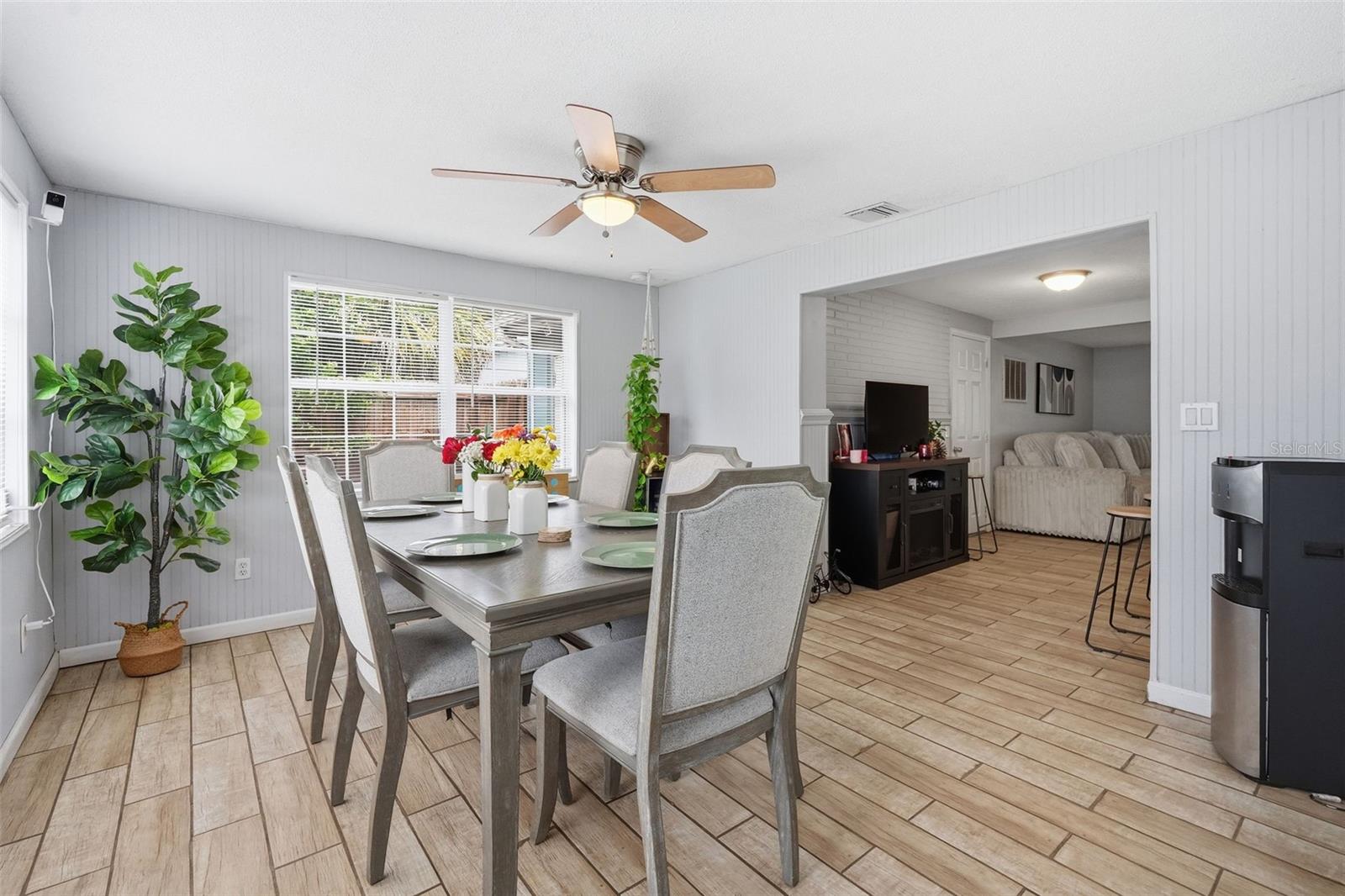 BEACON SQUARE - Residential