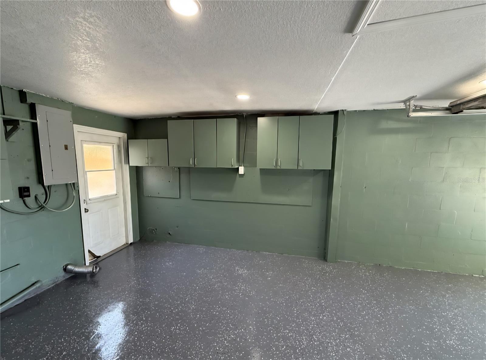 BEACON SQUARE - Residential