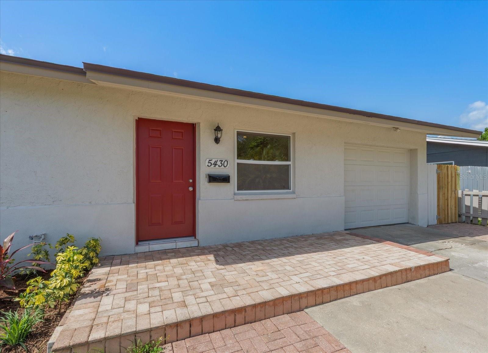 FLORIDA RETIREMENT VILLAGE - Residential