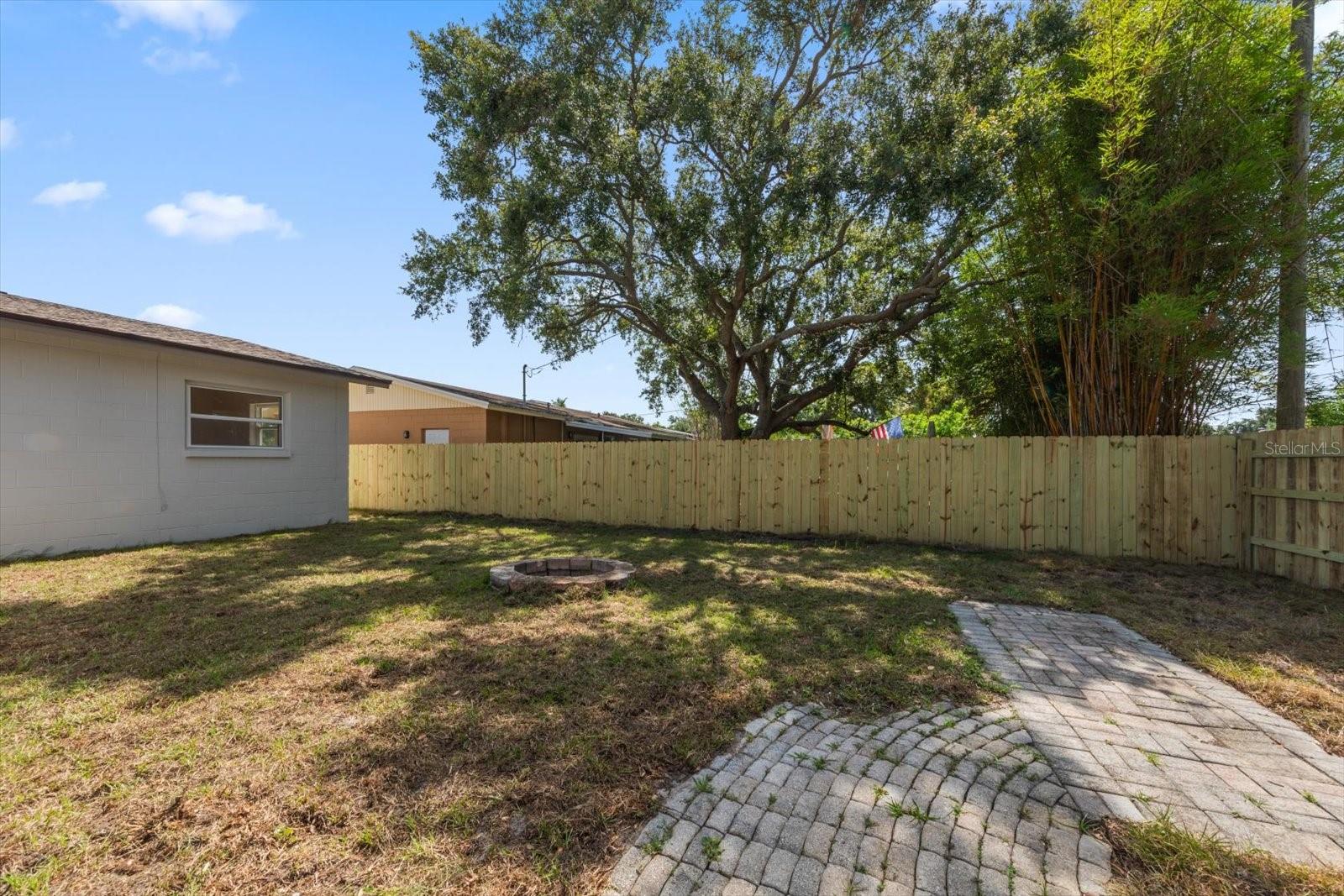 FLORIDA RETIREMENT VILLAGE - Residential