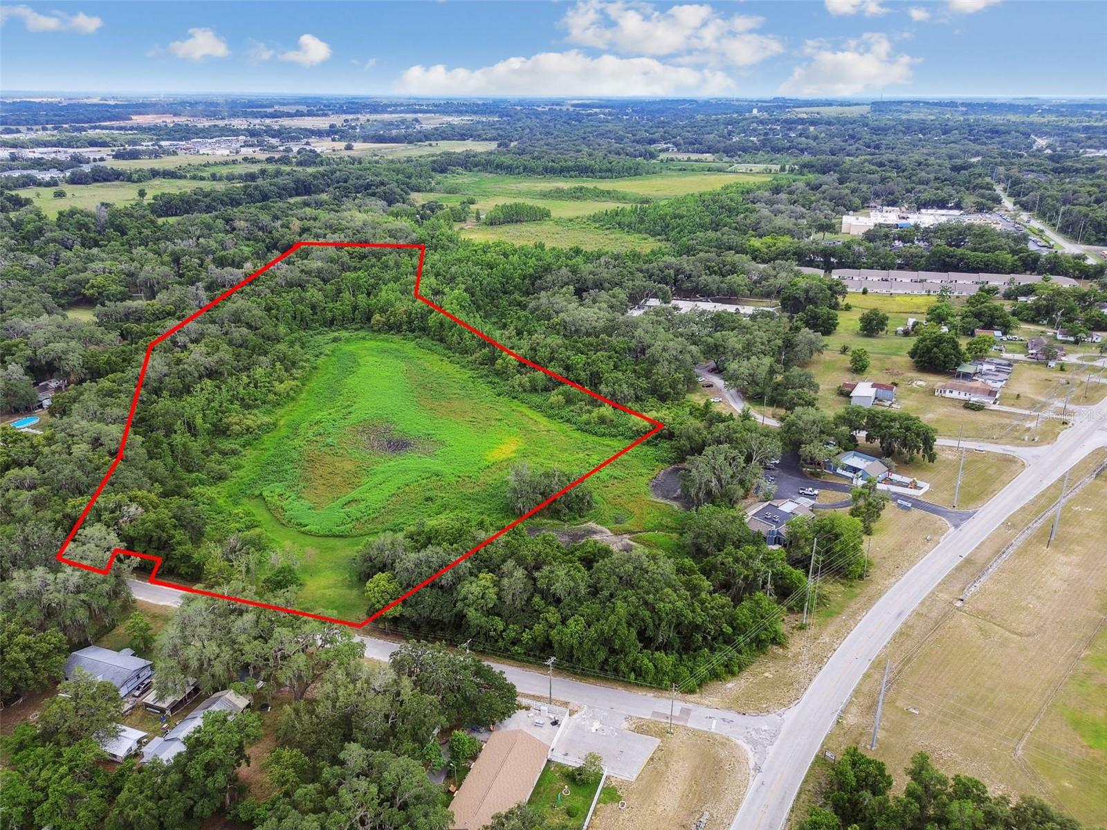 ACREAGE - Land