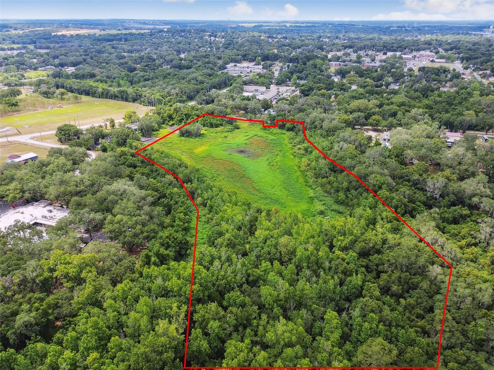 ACREAGE - Land