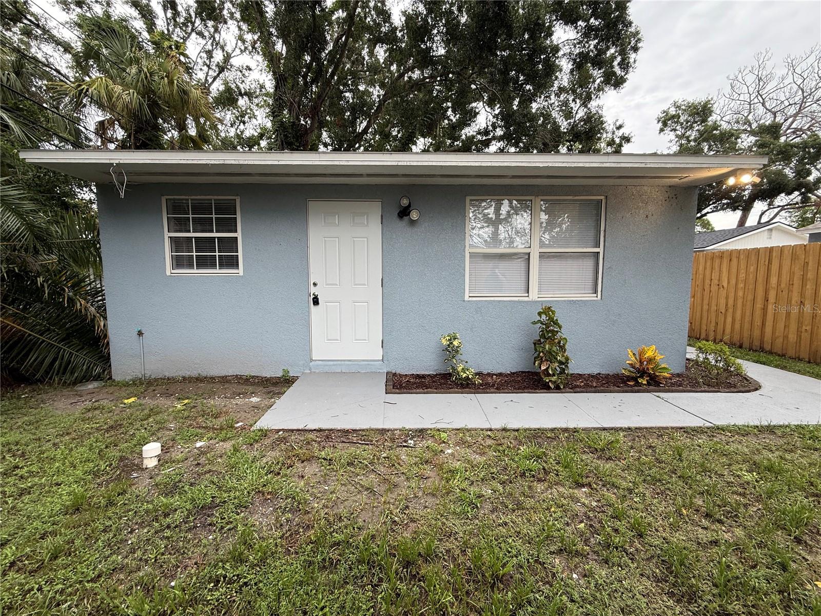 BAYOU VIEW - Residential