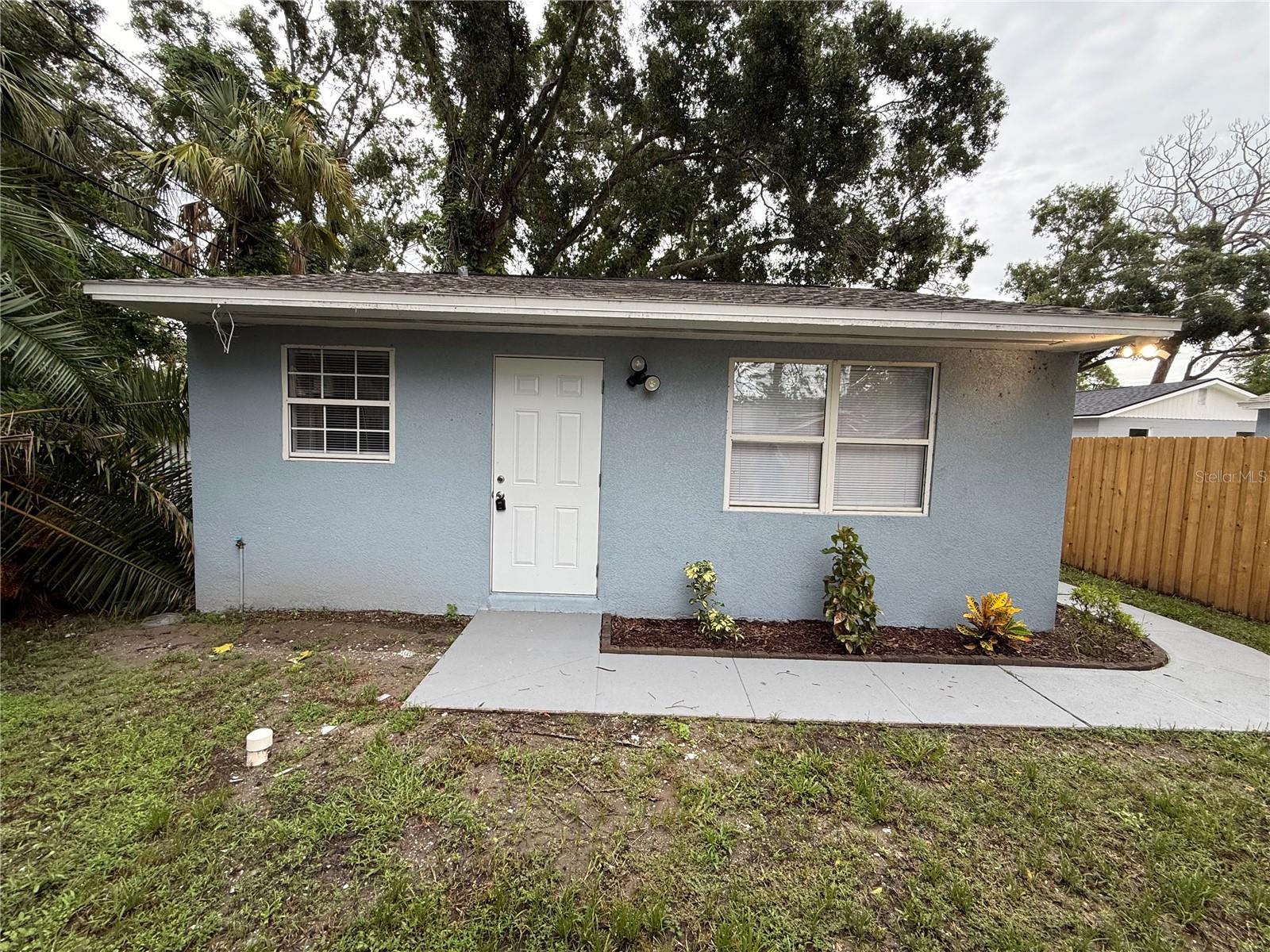 BAYOU VIEW - Residential