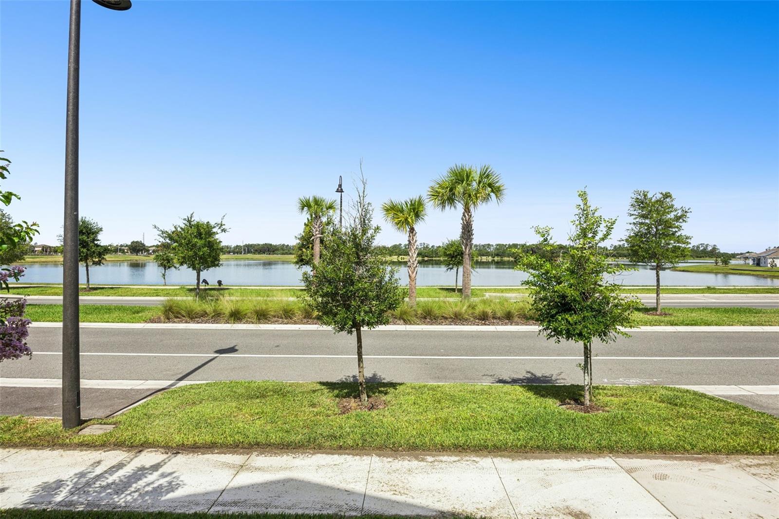 BRIDGEWALK - Residential