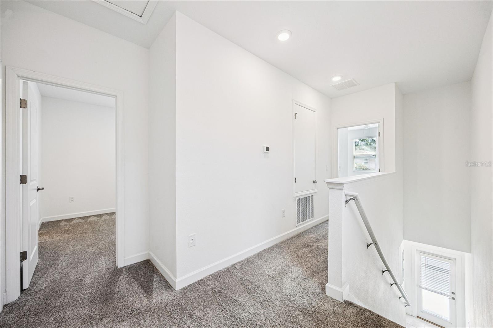 BRIDGEWALK - Residential