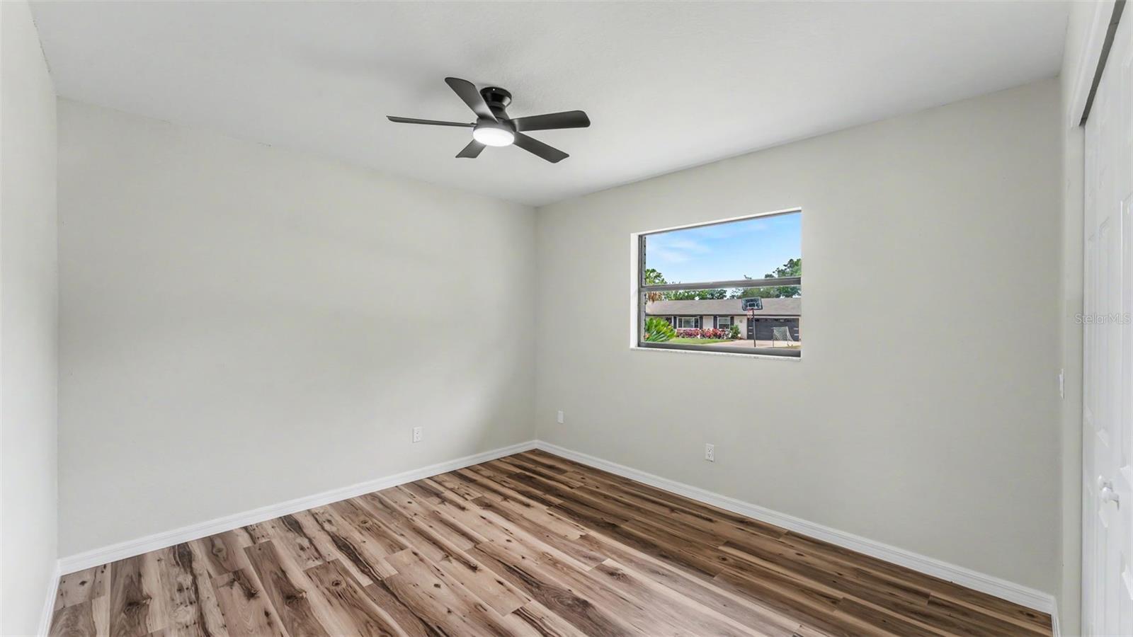 OAK GLEN - Residential