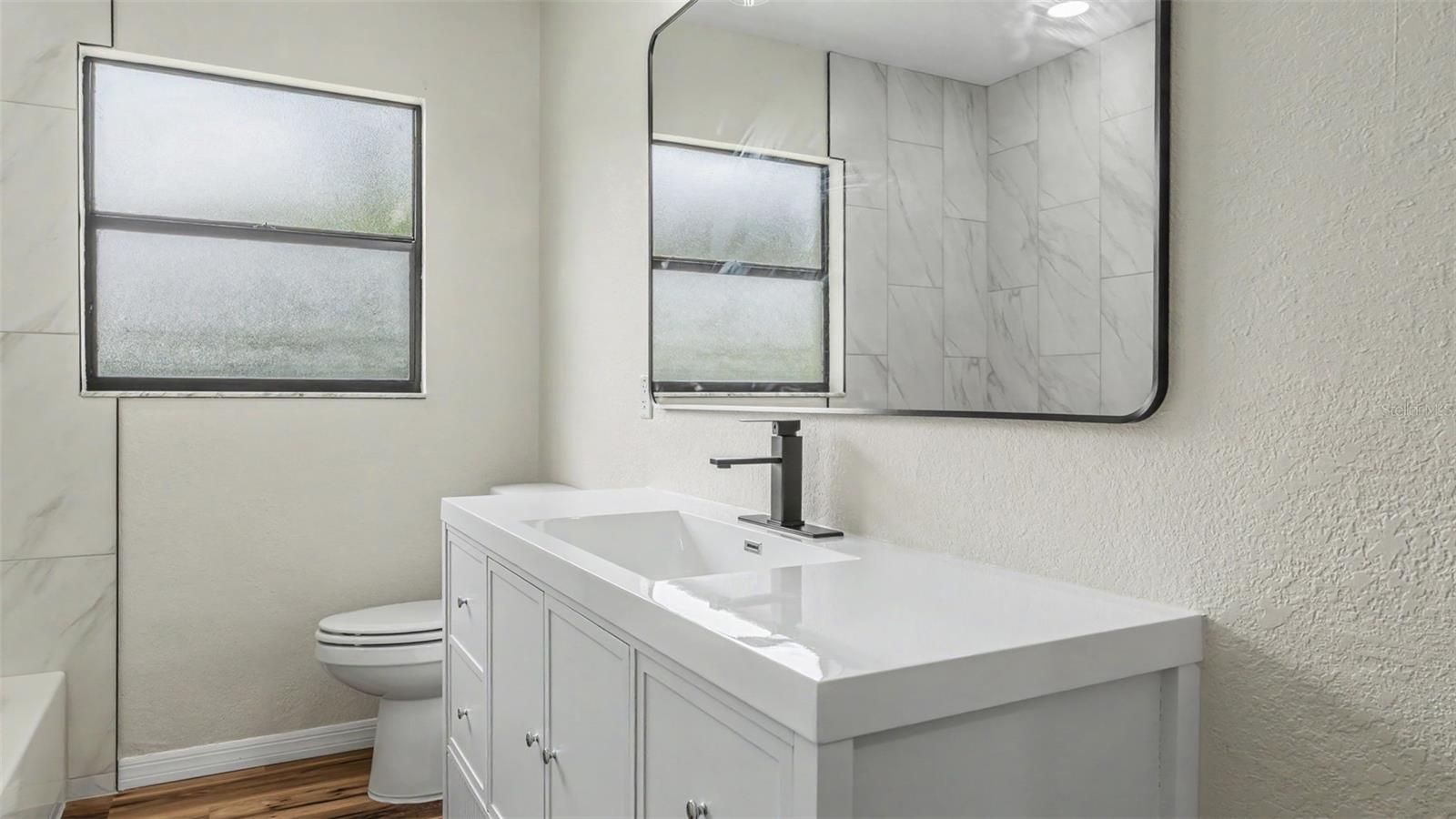 OAK GLEN - Residential