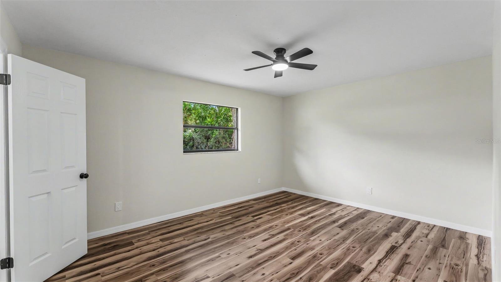 OAK GLEN - Residential