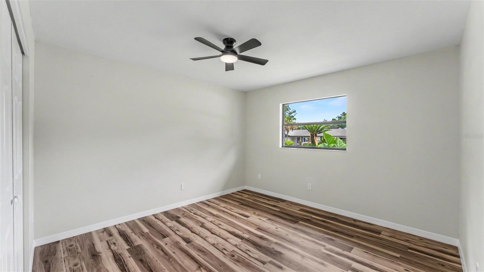 OAK GLEN - Residential