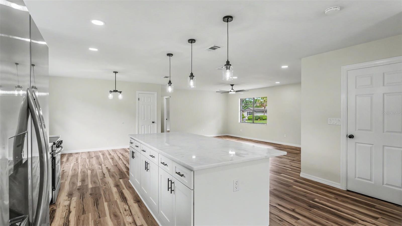OAK GLEN - Residential