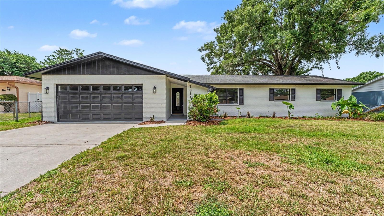 OAK GLEN - Residential