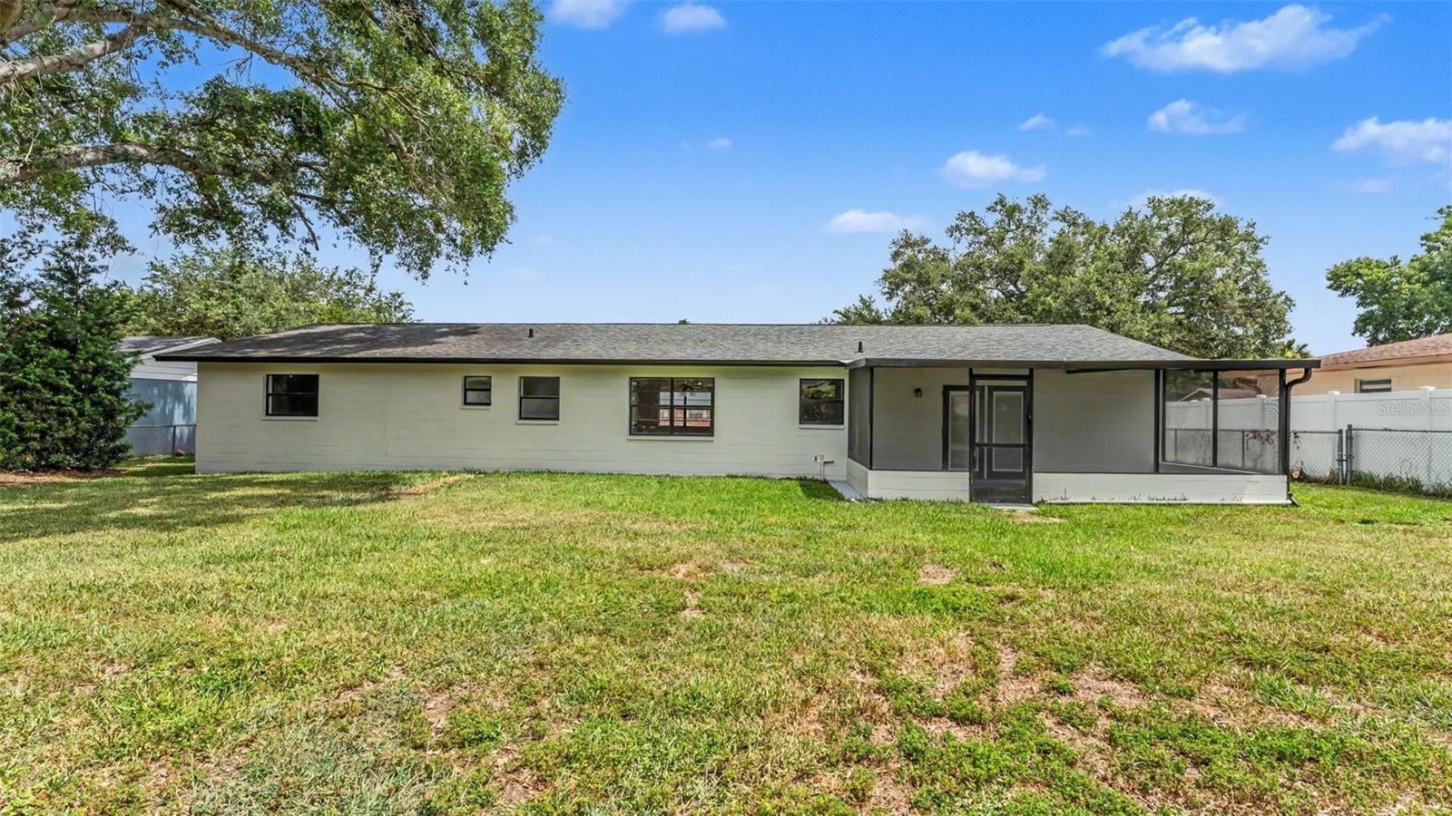 OAK GLEN - Residential