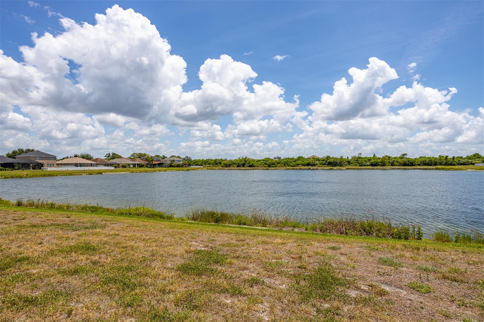 BAHIA LAKES PH 2 - Residential