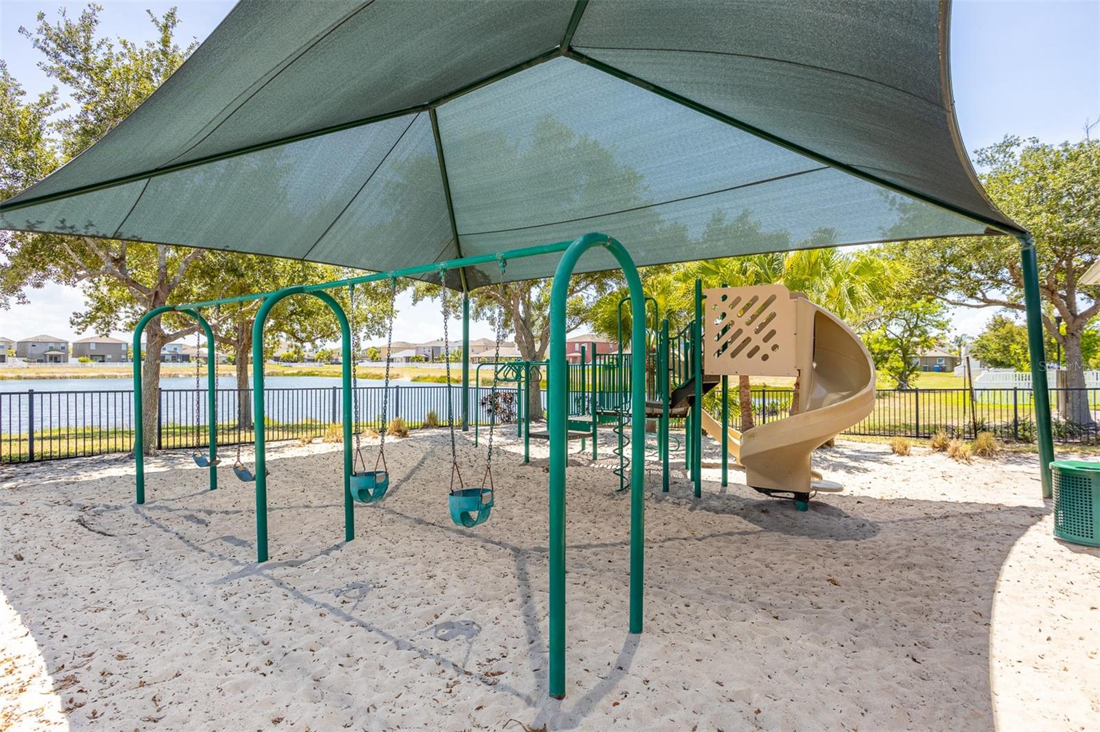 BAHIA LAKES PH 2 - Residential