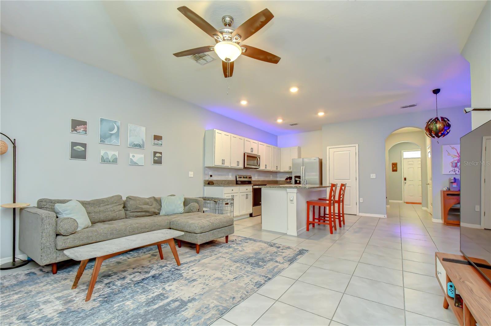 DISTRICT/BLOOMINGDALE - Residential