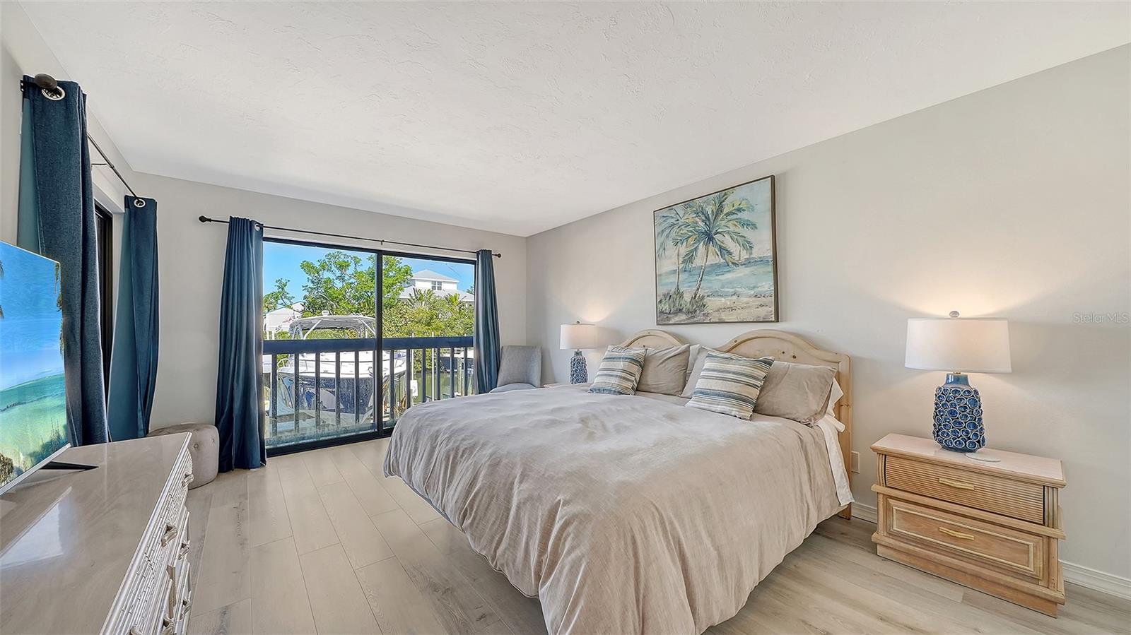 HARBOUR TOWNE - Residential