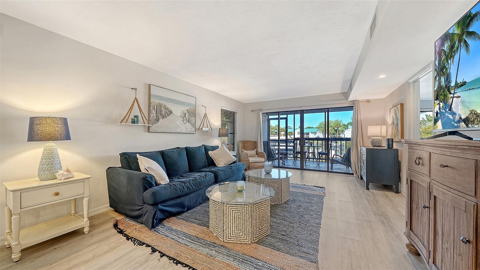 HARBOUR TOWNE - Residential