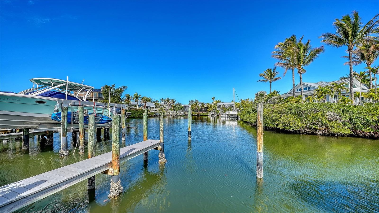 HARBOUR TOWNE - Residential
