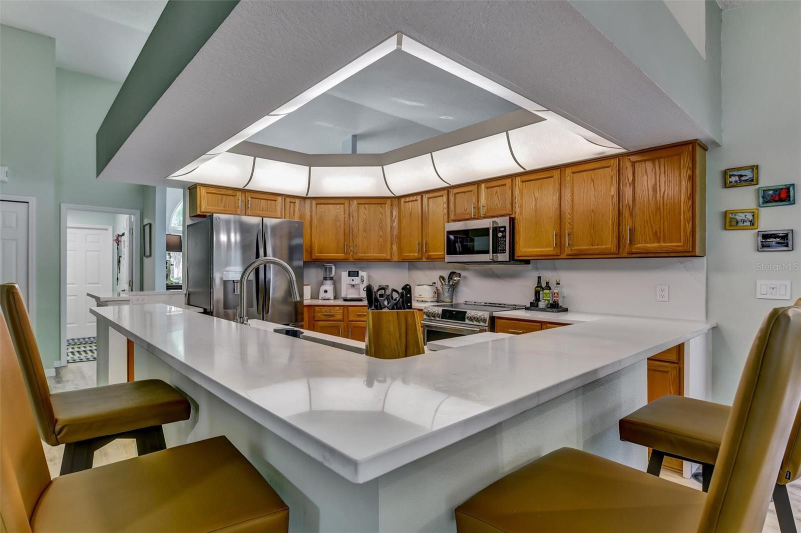 SOUTHERN OAKS - Residential