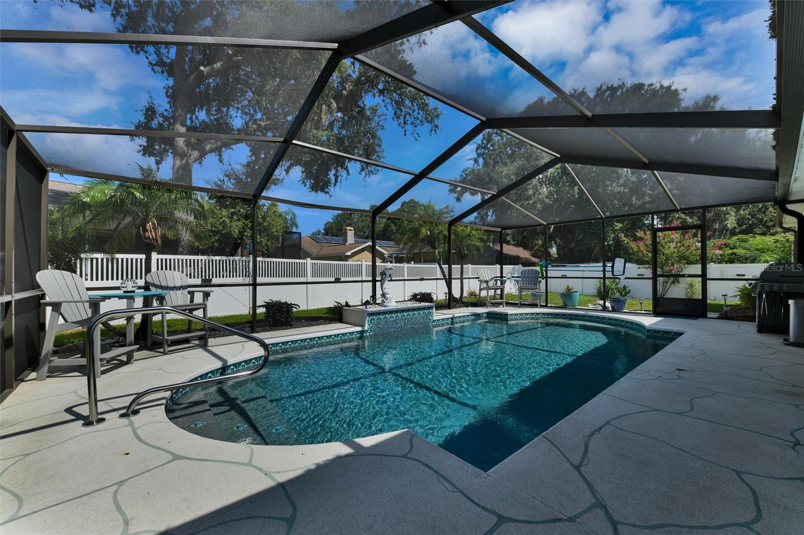 SOUTHERN OAKS - Residential