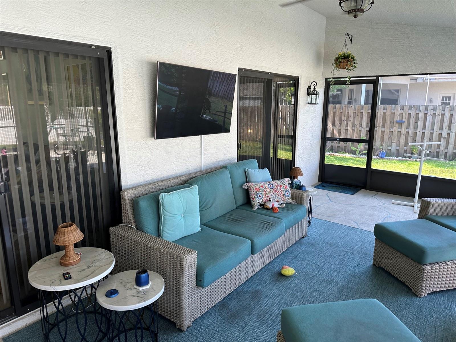 SOUTHERN OAKS - Residential