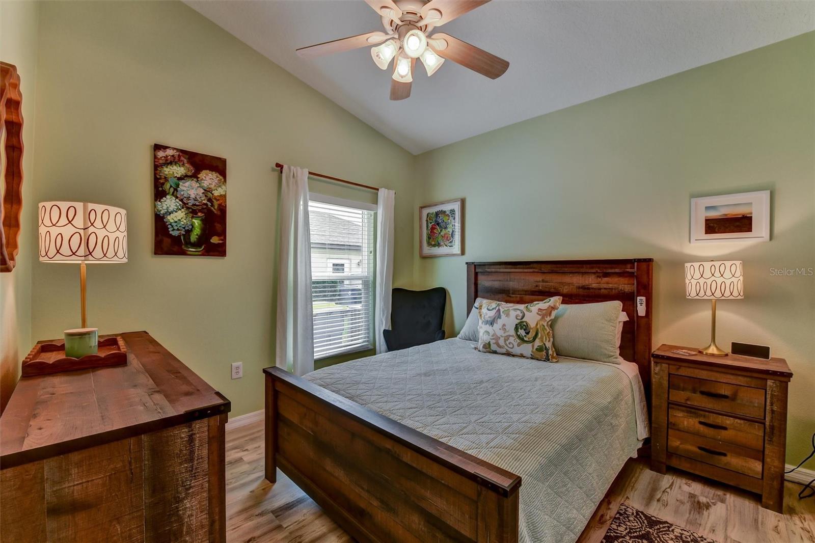 SOUTHERN OAKS - Residential