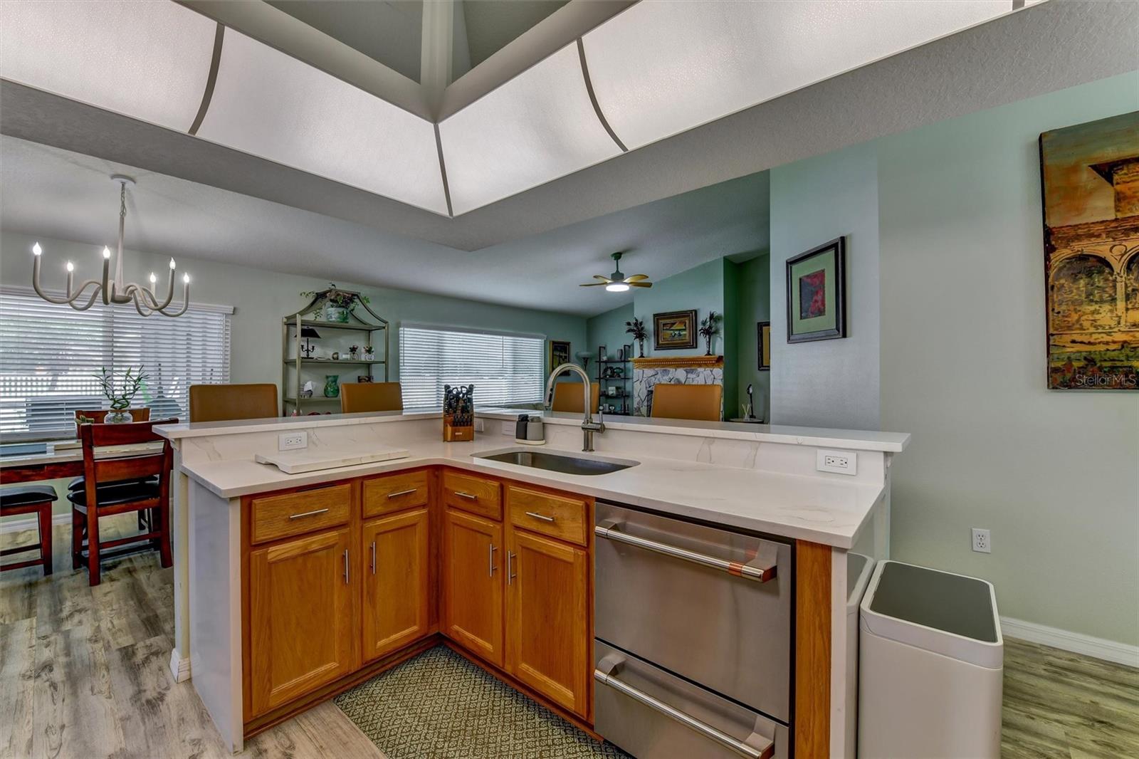 SOUTHERN OAKS - Residential